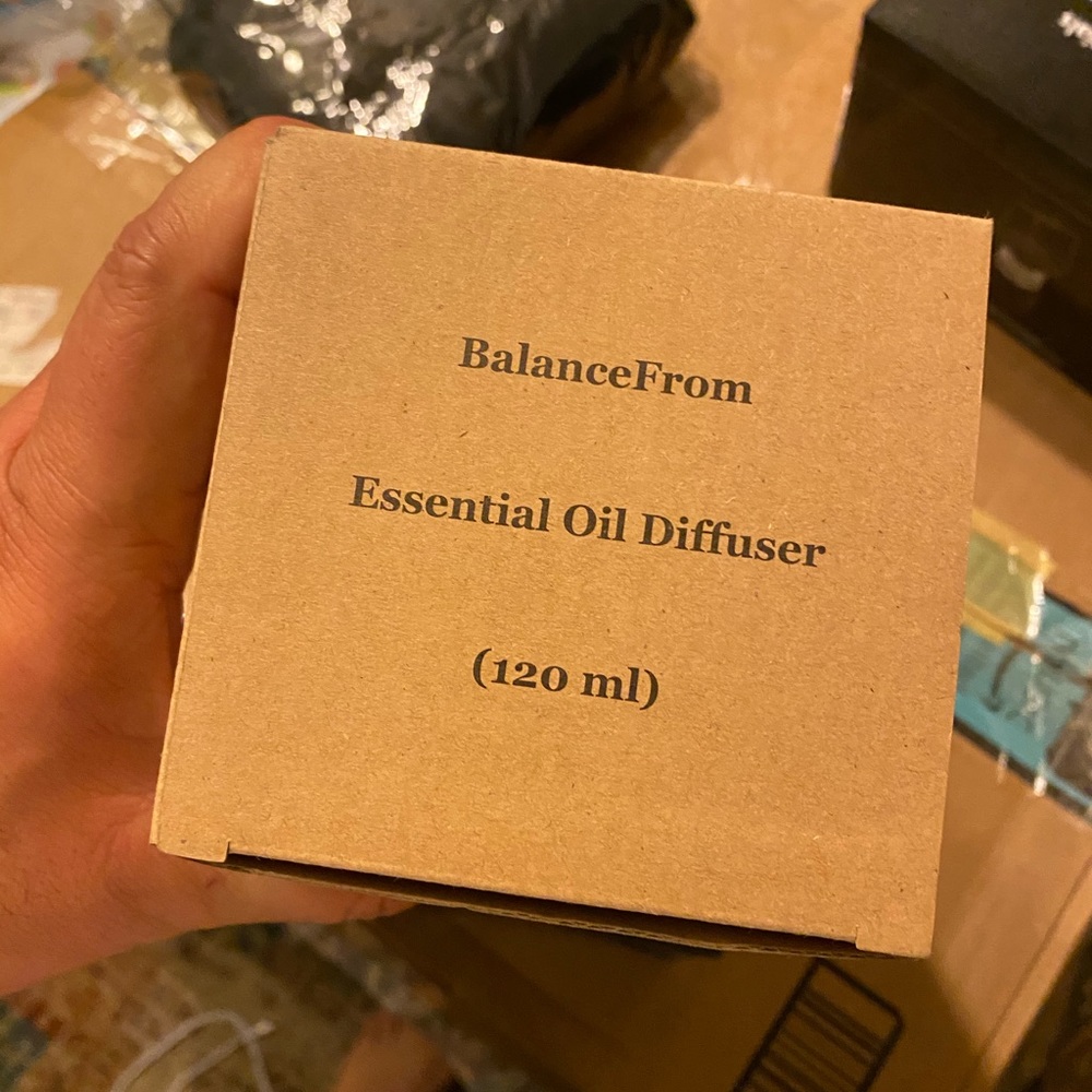 Essential oil diffuser